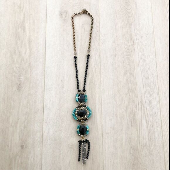 Turquoise tussle long necklace - Picture 2 of 9